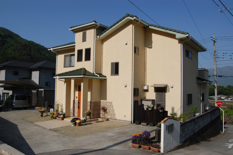 K邸